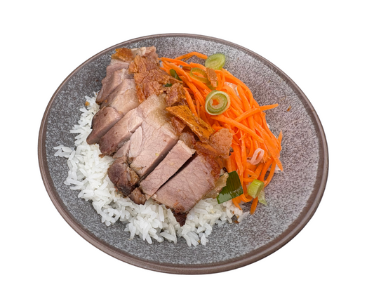 Cơm Thịt Heo Quay (Crispy Pork on Rice)